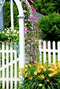 Planning Landscaping Tip: Collect Photos of Landscaping Done Right